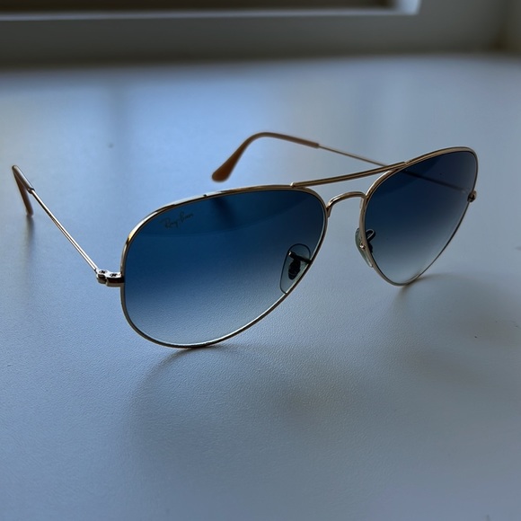 Ray-Ban Other - Ray-Ban unisex glasses with gold frame with blue lenses. Excellent condition.